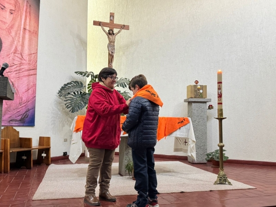 imposicion-de-chapitas-y-panoletas
